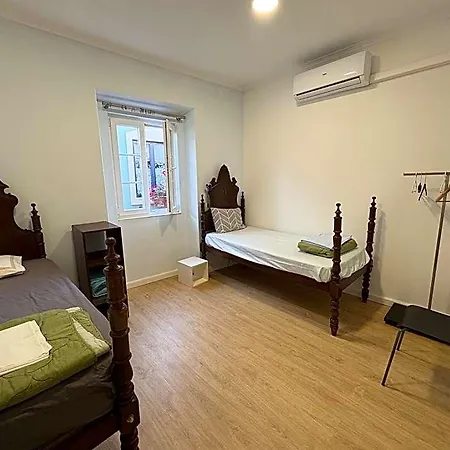 Stork Hostel Portimão