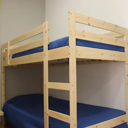 Albergue Stork *